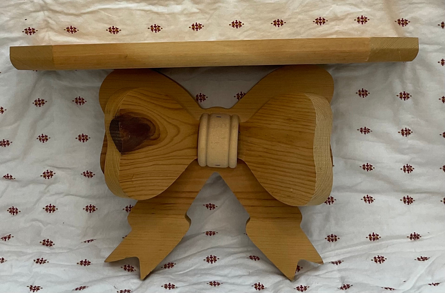 Vintage Wood shelf with bow