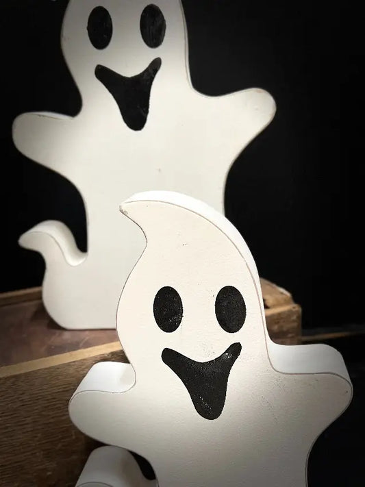Small Wooden Ghost 7in