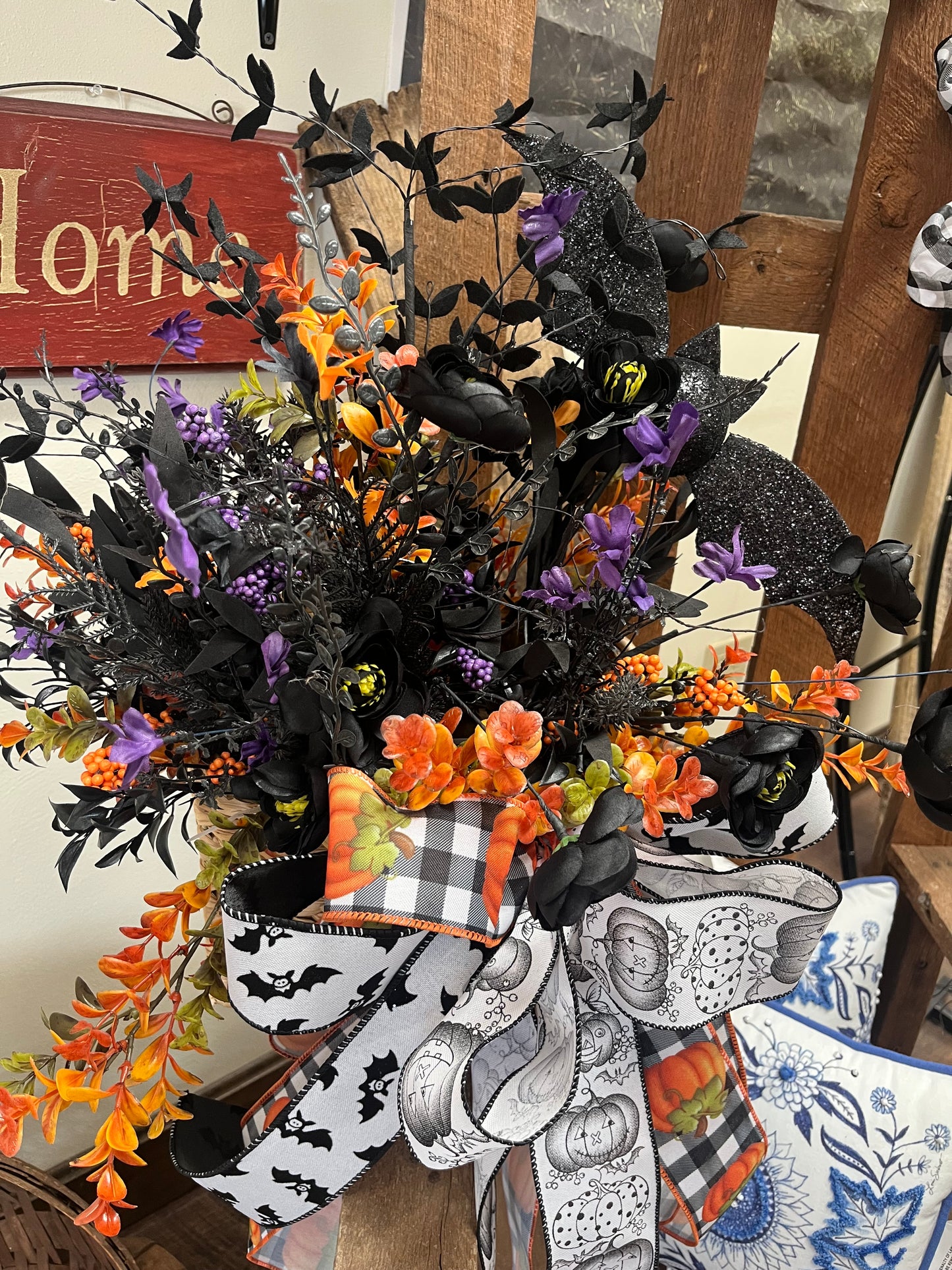 Spooky Bats Door Basket Hanger