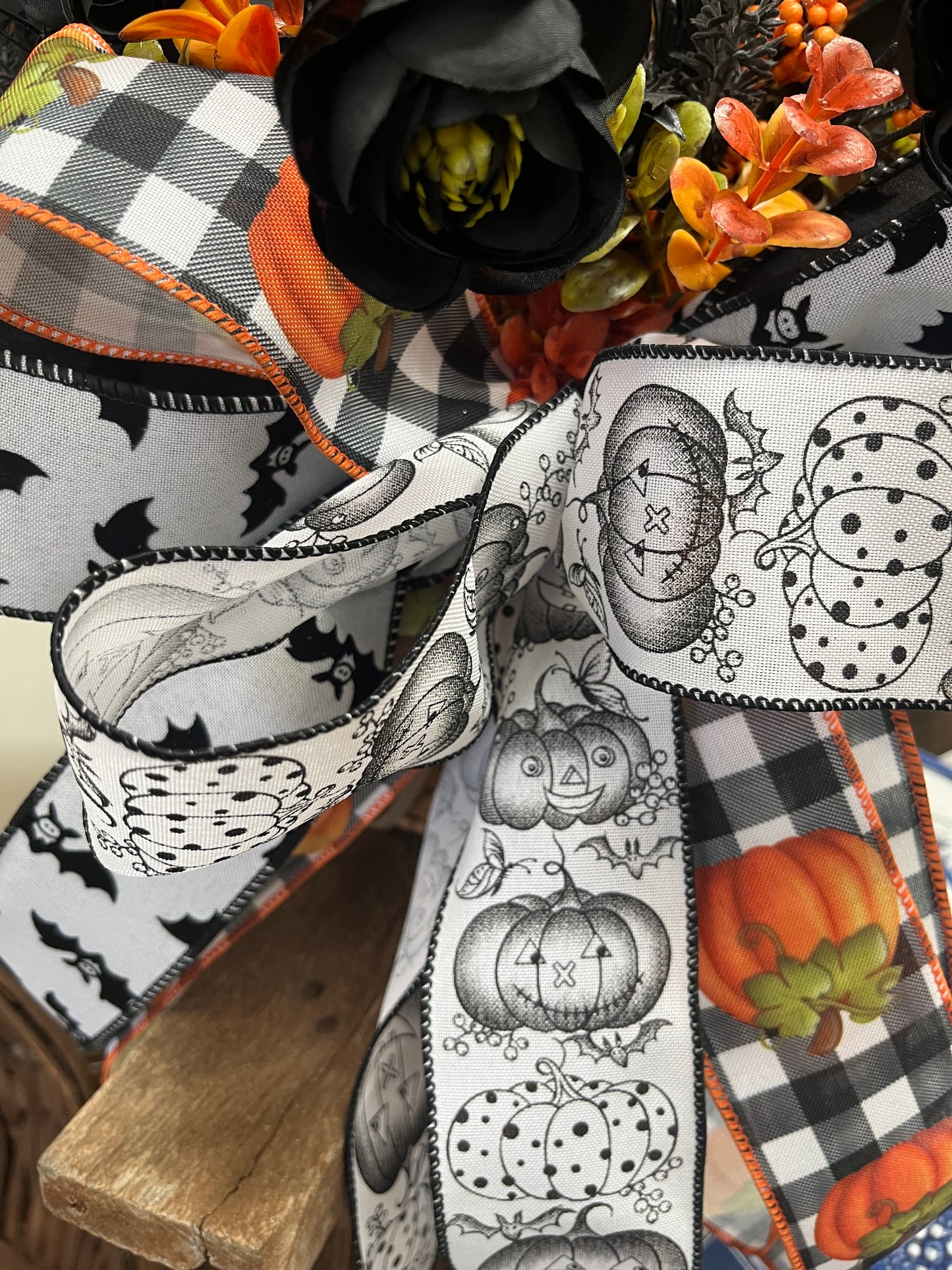 Spooky Bats Door Basket Hanger