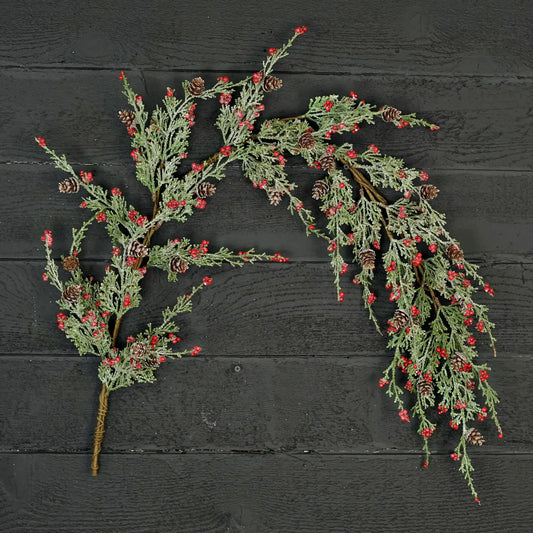 4ft Garland-Icy Sparkle Cypress Pine W. Pepperberry