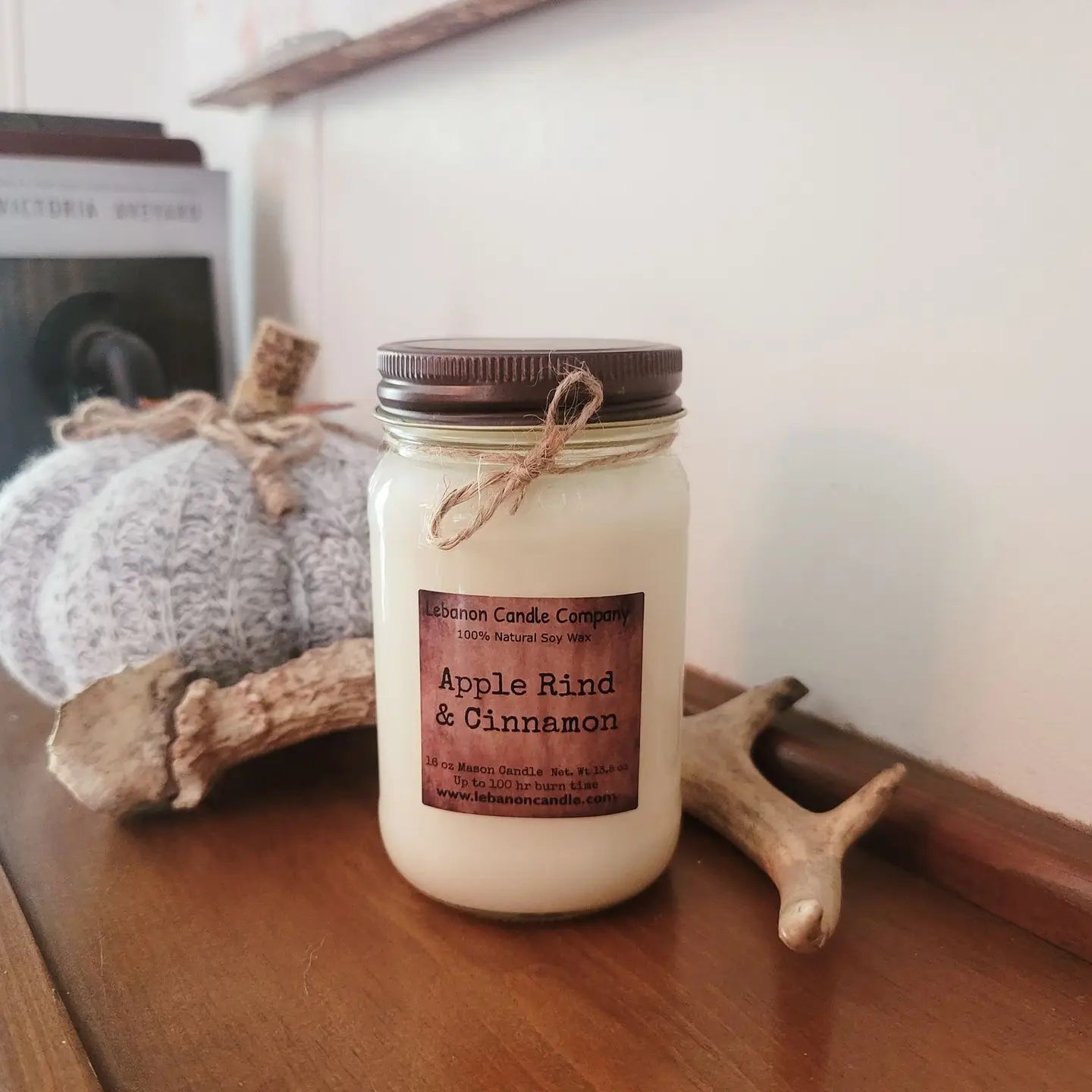 Apple Rind & Cinnamon Candle