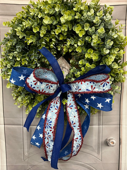 20” Boxwood Wreath only
