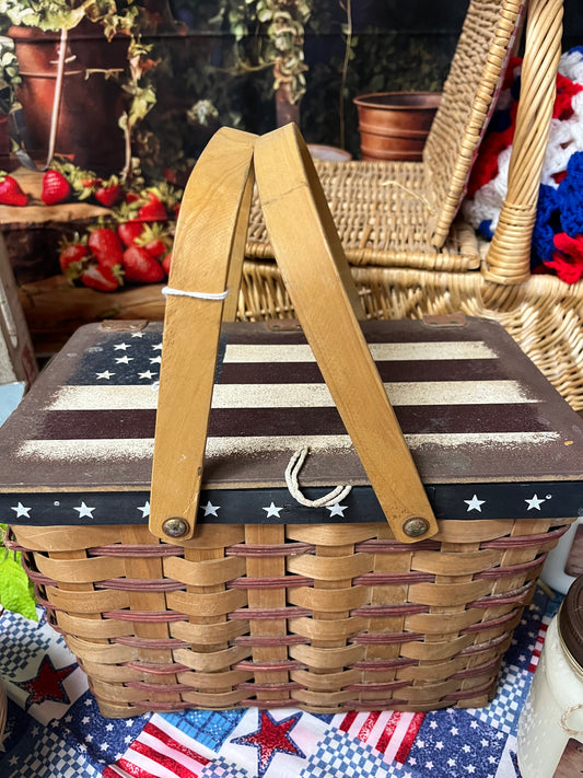 Americana Picnic basket