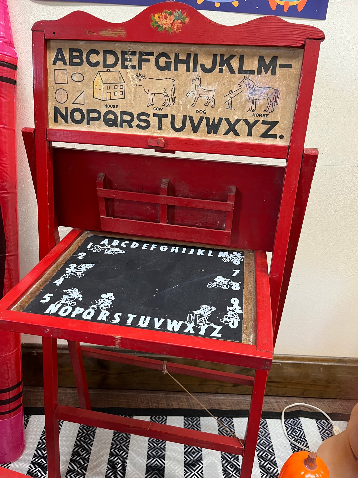 Vintage Child’s desk w chair