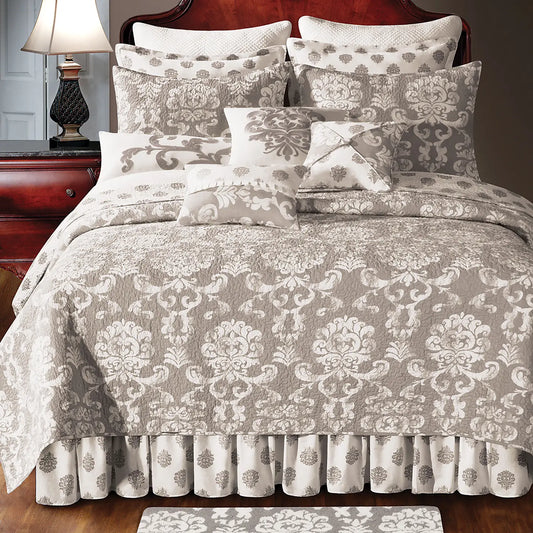 Providence Damask Quilt full/queen